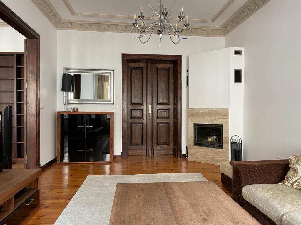 Uroczy Apartament 97M2 W Samym Centrum Wroclawia ภายนอก รูปภาพ