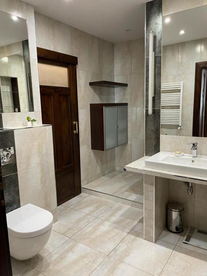 Uroczy Apartament 97M2 W Samym Centrum Wroclawia ภายนอก รูปภาพ